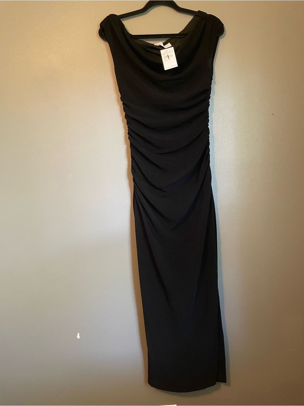 NWT Petal & Pup Sz 8 Women’s Black Sleeveless Rouched Maxi Dress Rt $89!